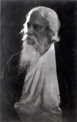 Sir Rabindranath Tagore (1861-1941) (bundw foto)